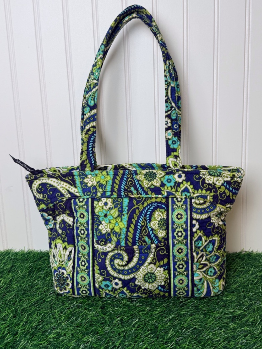 Vera Bradley Rhythm & Blues Small Tote Quilted Paisley-Floral Navy/Lime/Aqua EUC